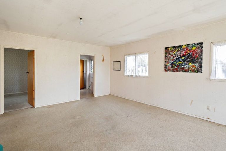 Photo of property in 24 South Highway East, Whitianga, 3510