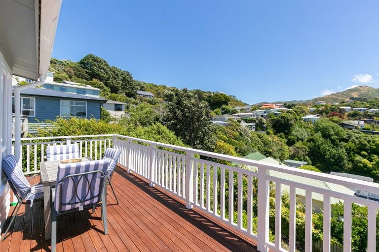 Photo of property in 51 Milne Terrace, Island Bay, Wellington, 6023