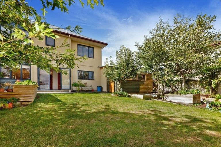 Photo of property in 26 Sonoma Crescent, Oteha, Auckland, 0632