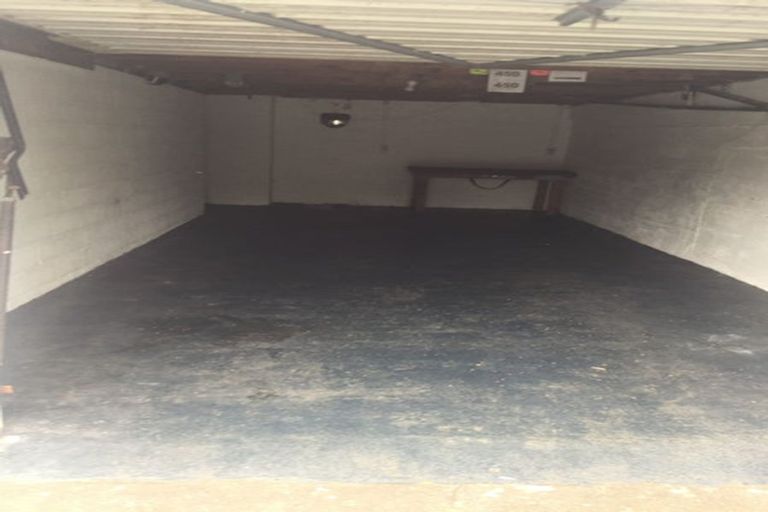 Photo of property in 43 Scenic Drive, Hillpark, Auckland, 2102