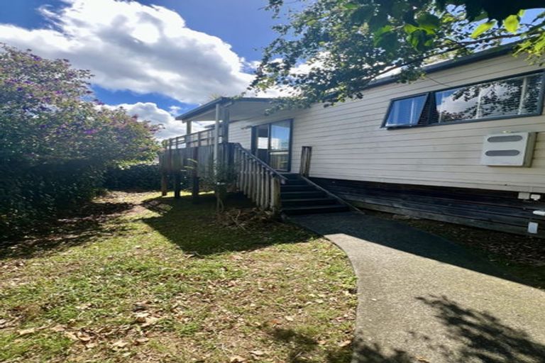 Photo of property in 49 Glen Marine Parade, Glendene, Auckland, 0602