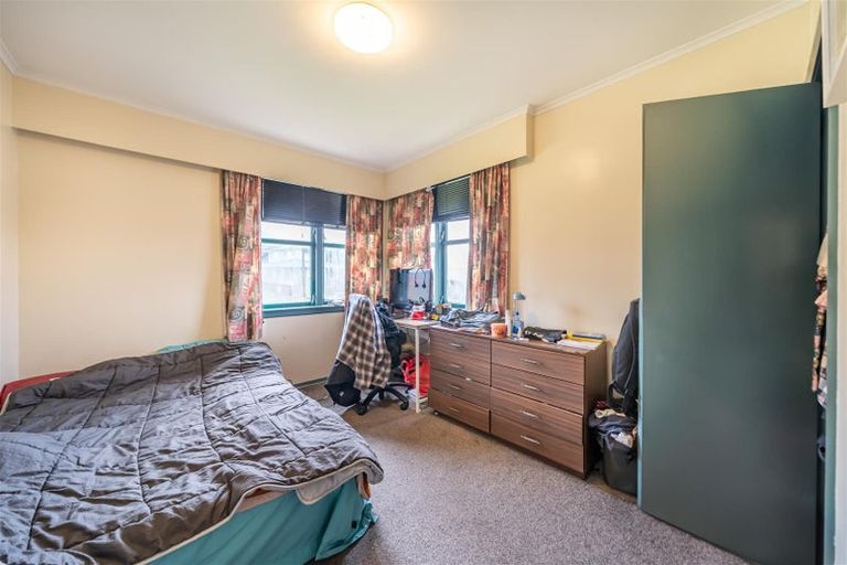 Photo of property in 222 Taita Drive, Avalon, Lower Hutt, 5011