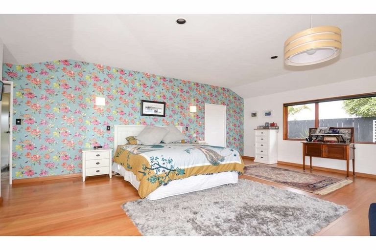 Photo of property in 33 Rarere Terrace, Kerikeri, 0230