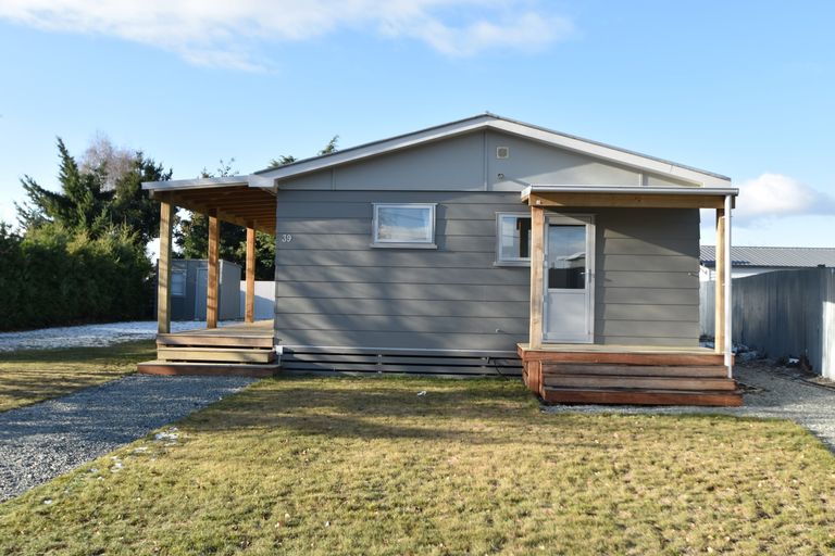 Photo of property in 39 Glencairn Road, Twizel, 7901