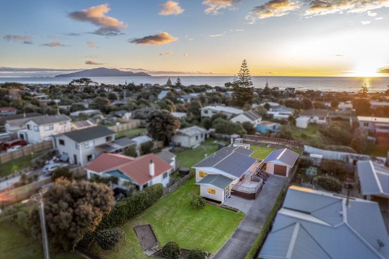 Photo of property in 31 Gawler Street, Te Horo Beach, Otaki, 5581