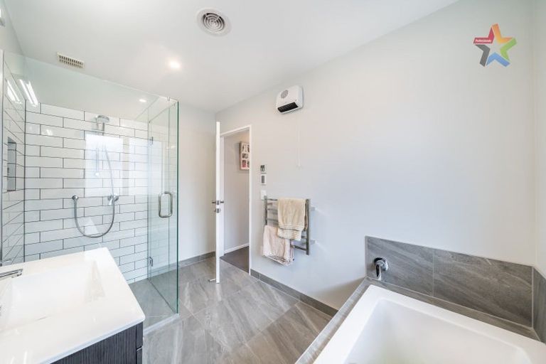 Photo of property in 5 Bobbio Court, Boulcott, Lower Hutt, 5010