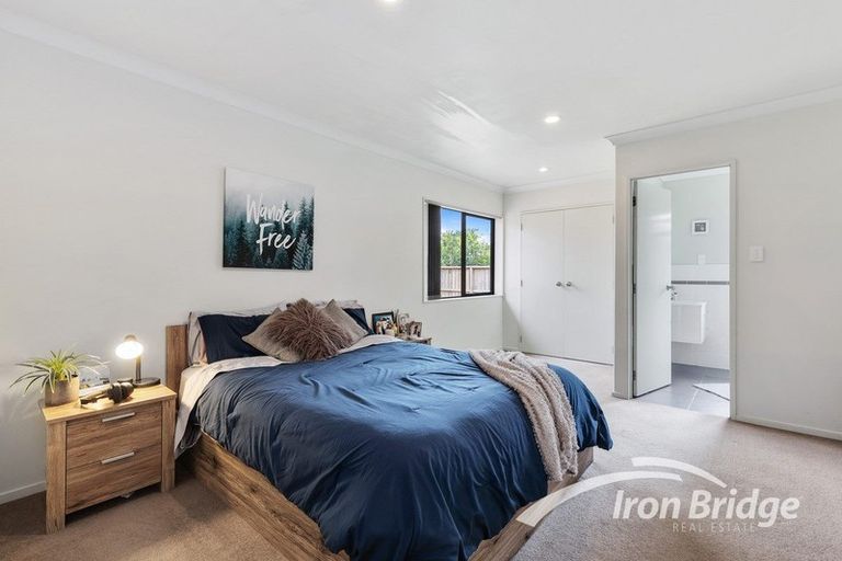 Photo of property in 60 Airfield Road, Takanini, 2112