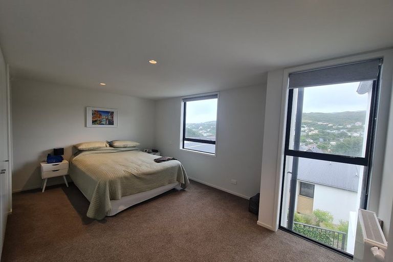 Photo of property in 16 Erica Pabst Way, Island Bay, Wellington, 6023