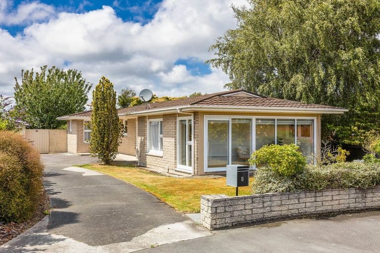Photo of property in 10 Tulloch Place, Papanui, Christchurch, 8052