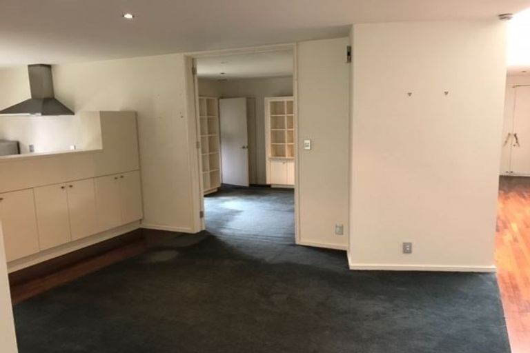 Photo of property in 2/37 Poynder Avenue, Merivale, Christchurch, 8014