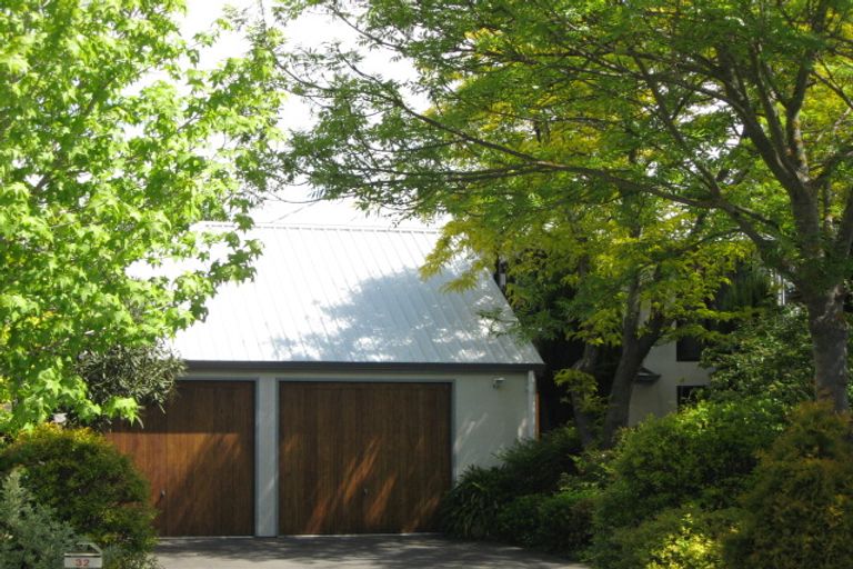 Photo of property in 32 Cherrywood Place, Redwood, Christchurch, 8051
