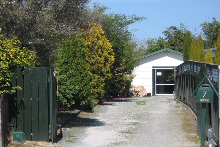 Photo of property in 7 Augustus Earle Place, Pukehangi, Rotorua, 3015