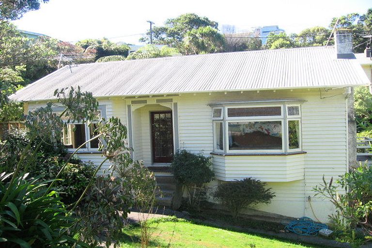 Photo of property in 70 Chelmsford Street, Ngaio, Wellington, 6035