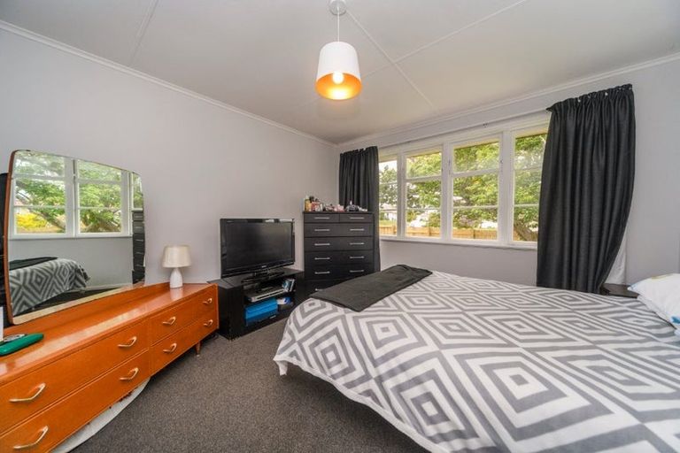 Photo of property in 2 Forth Terrace, Roslyn, Palmerston North, 4414