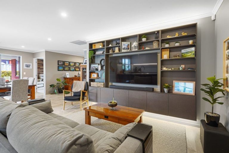 Photo of property in 41 Pegasus Main Street, Pegasus, 7612