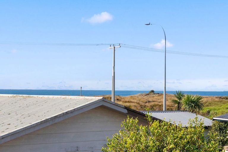 Photo of property in 918b Papamoa Beach Road, Papamoa Beach, Papamoa, 3118