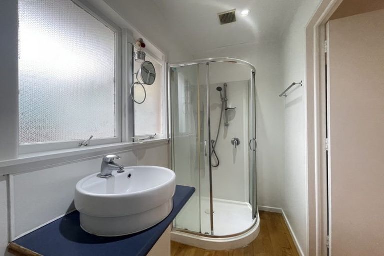 Photo of property in 8/12 Raines Avenue, Forrest Hill, Auckland, 0620