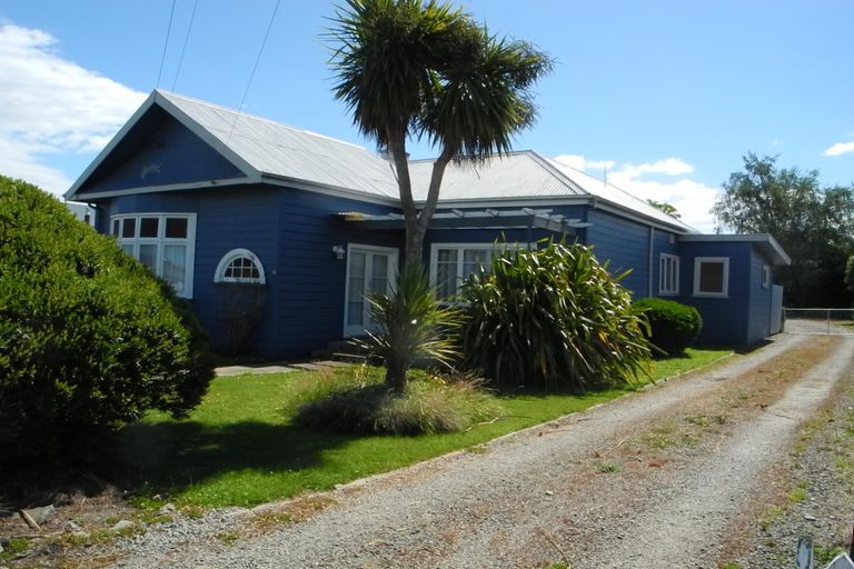 Photo of property in 10 Michael Street, Waimate, 7924
