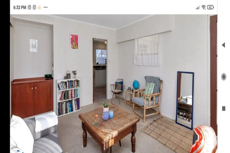 Photo of property in 2/127 Kamo Road, Kensington, Whangarei, 0112