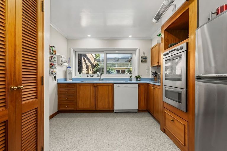Photo of property in 2 Byrd Street, Levin, 5510