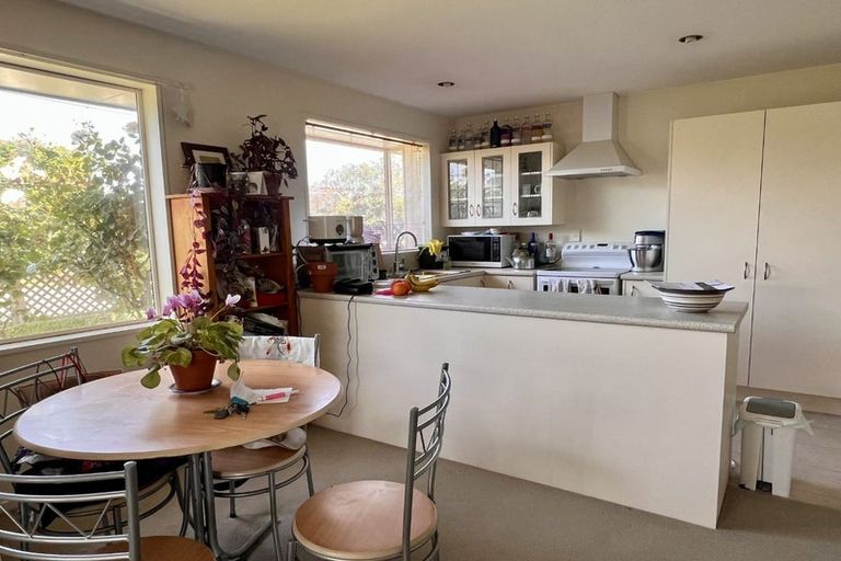 Photo of property in 1/23 Lansbury Avenue, Strowan, Christchurch, 8052