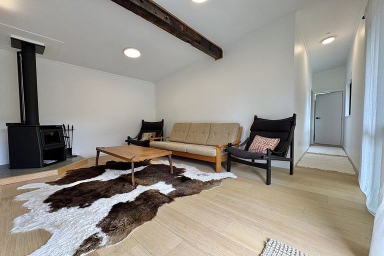 Photo of property in 977 Makara Road, Makara Beach, Karori, 6972