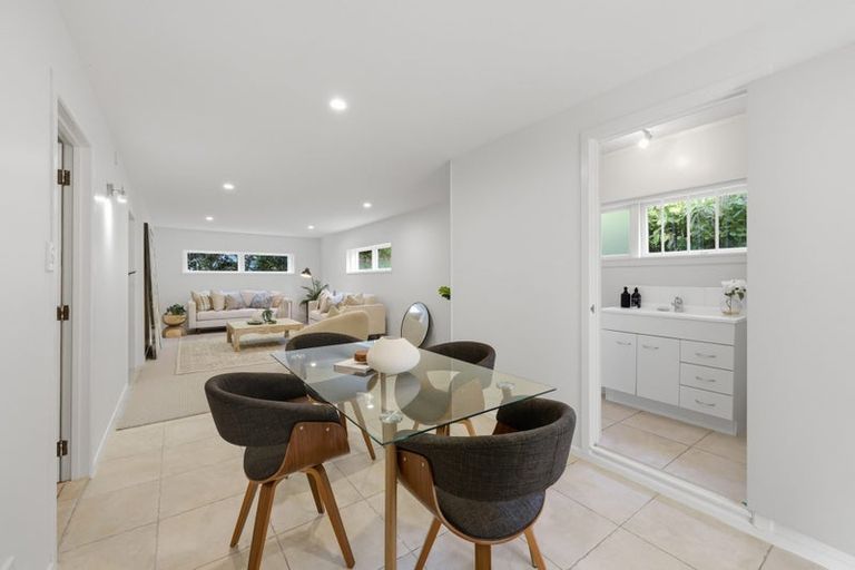 Photo of property in 10 Etherege Place, Howick, Auckland, 2014