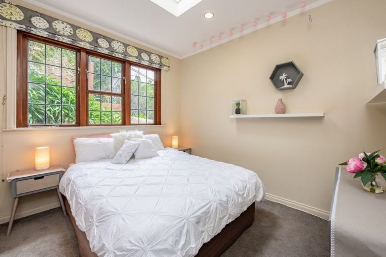 Photo of property in 21 Orari Street, Ngaio, Wellington, 6035