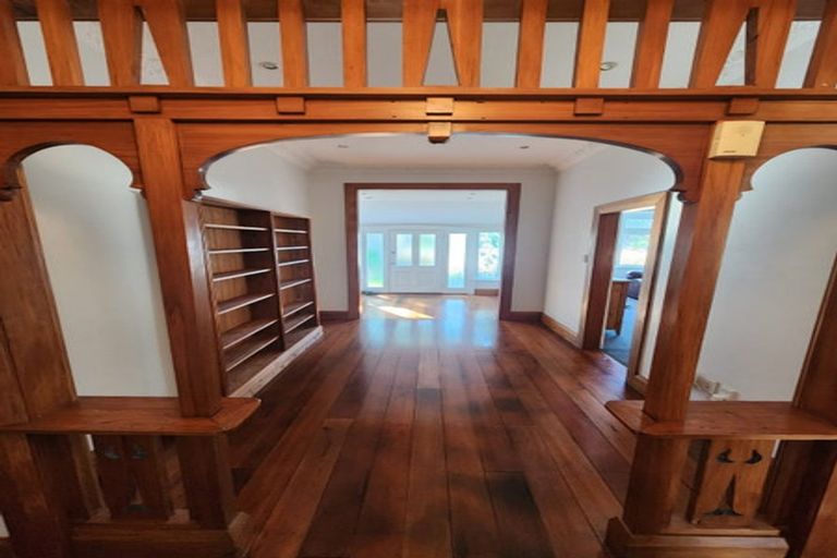 Photo of property in 1 Williams Grove, Melling, Lower Hutt, 5010