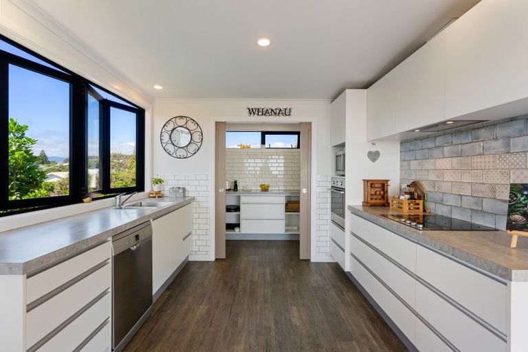 Photo of property in 14 Duncans Way, Otaki Beach, Otaki, 5512