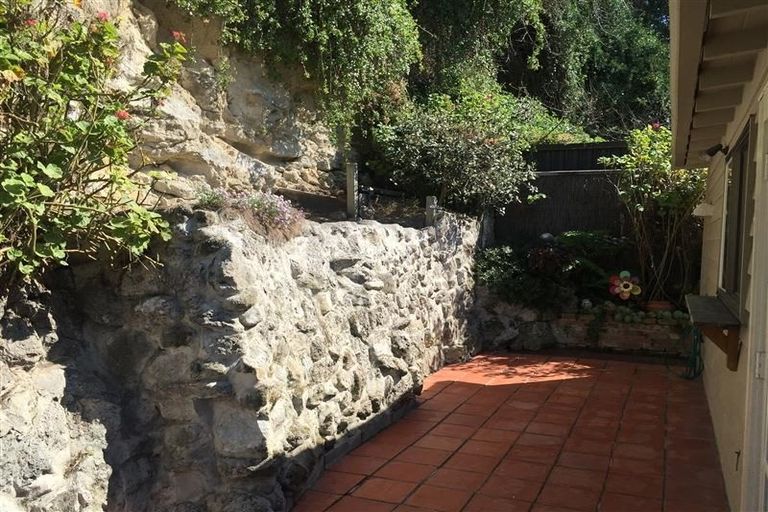 Photo of property in 34 Shakespeare Road, Bluff Hill, Napier, 4110