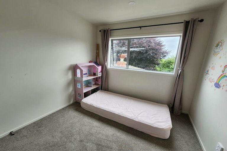 Photo of property in 7 Mcgrath Way, Taita, Lower Hutt, 5011