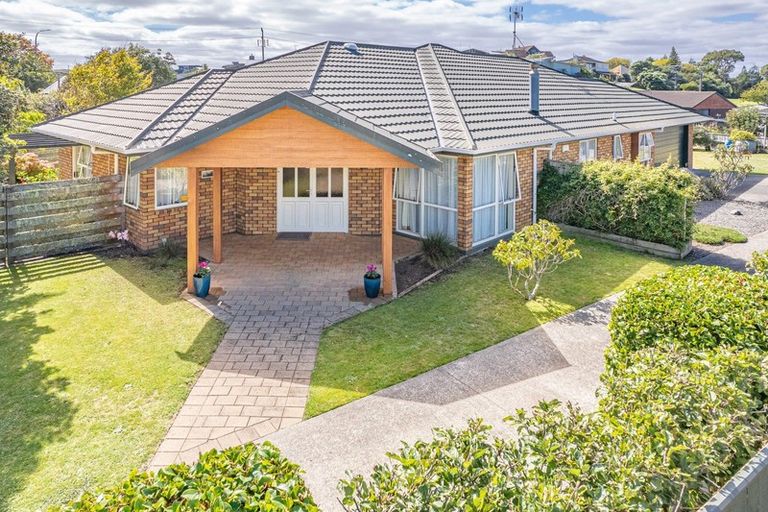 Photo of property in 15 Perrett Drive, Otamatea, Whanganui, 4500