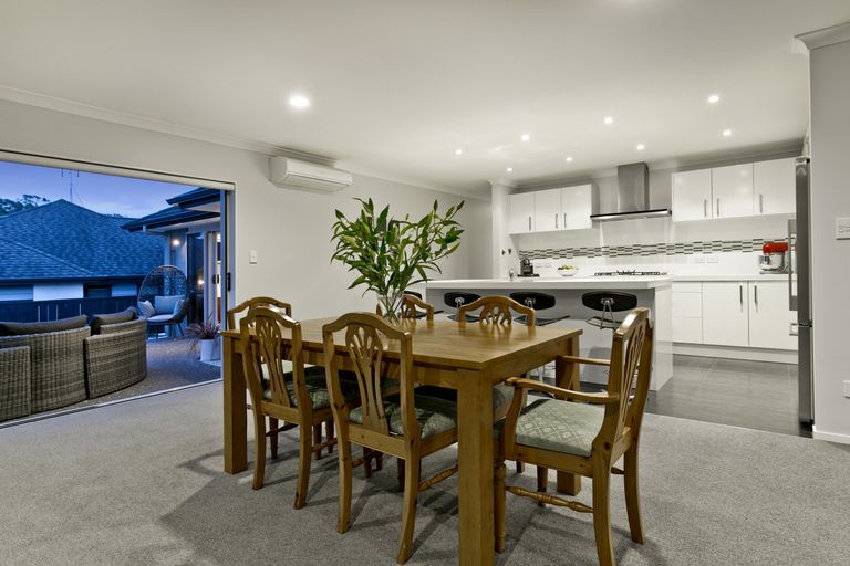 Photo of property in 45 Bartlett Drive, Silverdale, 0932