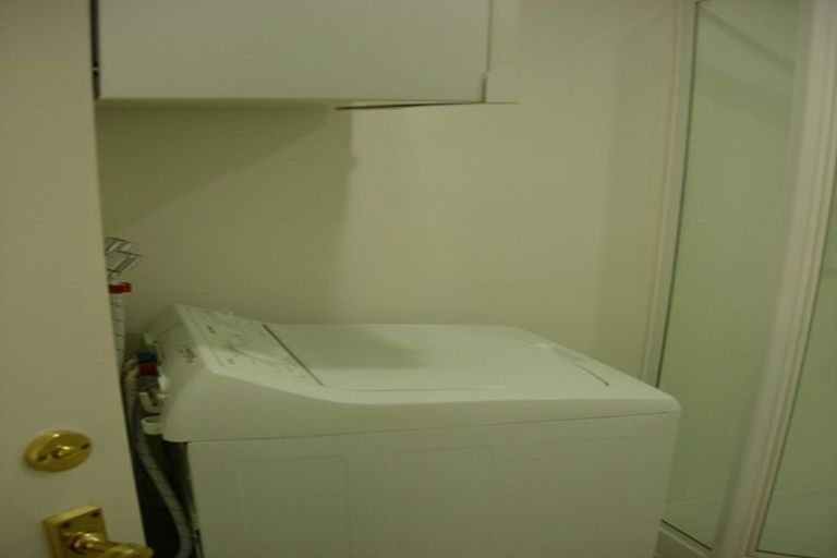 Photo of property in Courtenay Apartments, 406/120 Courtenay Place, Te Aro, Wellington, 6011