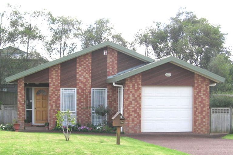 Photo of property in 34 Martin Jugum Lane, Ranui, Auckland, 0612