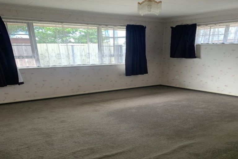 Photo of property in 1 Beresford Street, Alexandra, 9320