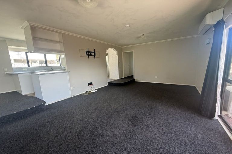 Photo of property in 13 Pyle Road West, One Tree Point, 0118