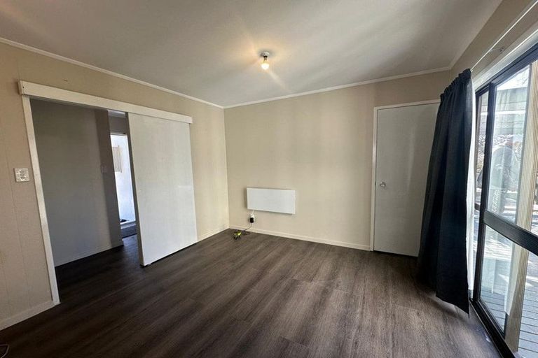 Photo of property in 11 Muirfield Street, Wattle Downs, Auckland, 2103