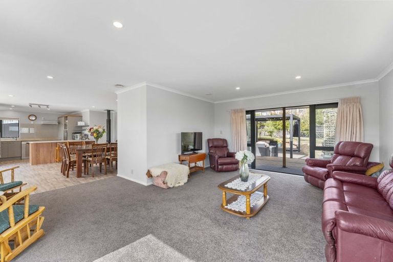 Photo of property in 66 Saint James Street, Richmond Heights, Taupo, 3330
