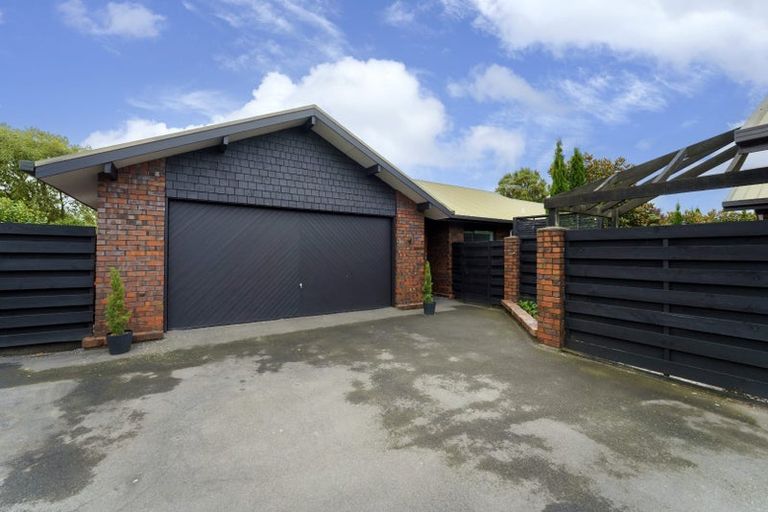 Photo of property in 28b Hamilton Avenue, Ilam, Christchurch, 8041