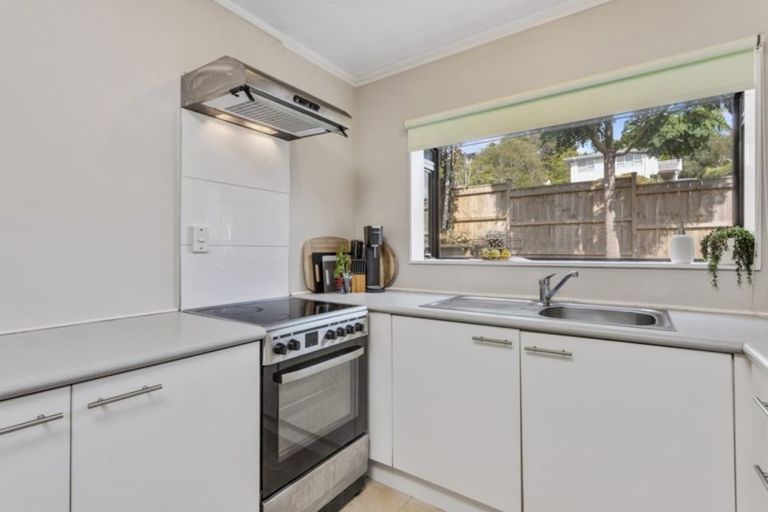 Photo of property in 1/181 Manuka Road, Bayview, Auckland, 0629