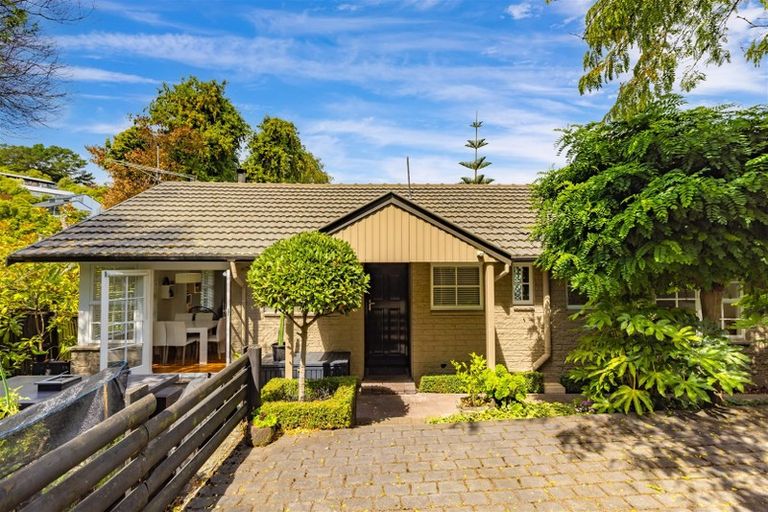 Photo of property in 21 Harbour View Terrace, Cass Bay, Lyttelton, 8082