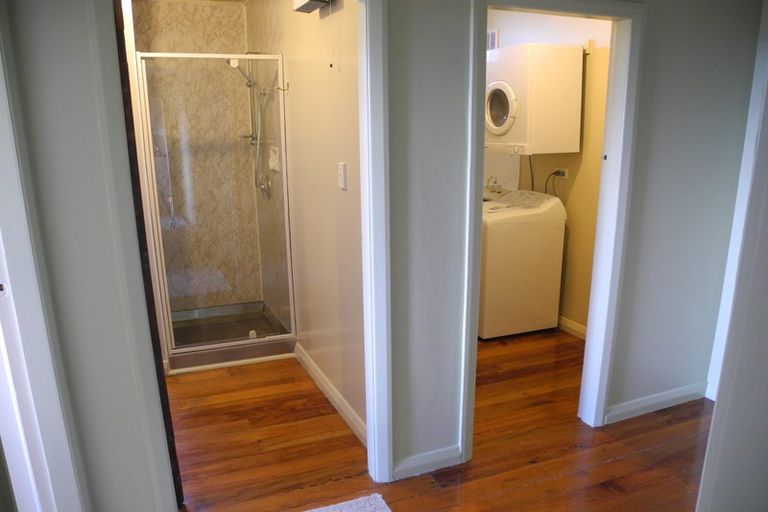 Photo of property in 2 Zetland Street, Highbury, Wellington, 6012