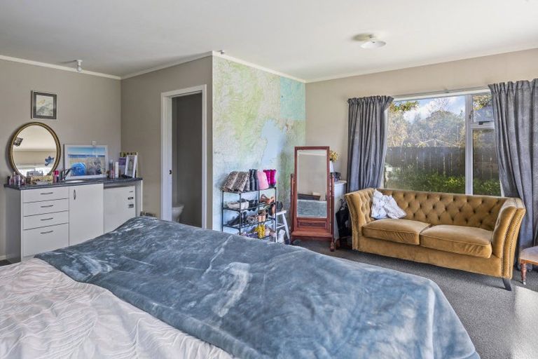 Photo of property in 19 Ward Place, Richmond Heights, Taupo, 3330