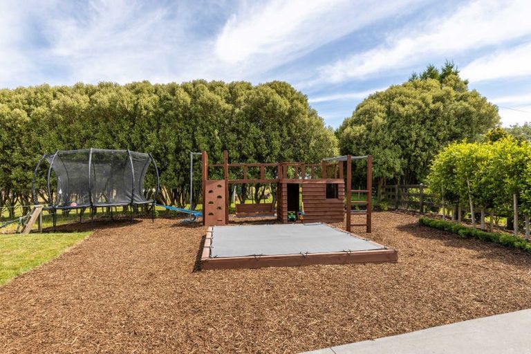 Photo of property in 390 Hursthouse Road, Tarurutangi, Inglewood, 4389