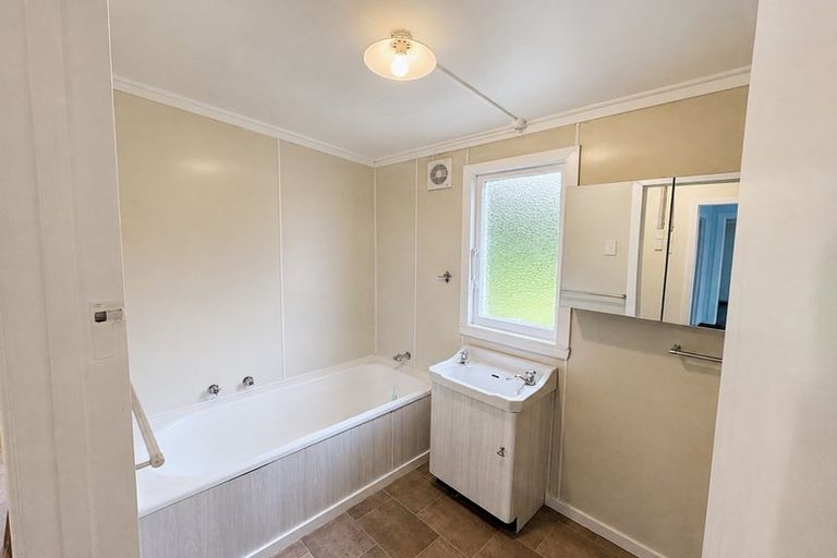 Photo of property in 54 Neighbours Street, Waimangaroa, Westport, 7891