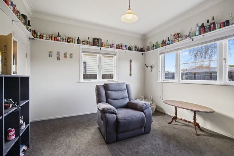 Photo of property in 247 Victoria Street West, Pukekohe, 2120