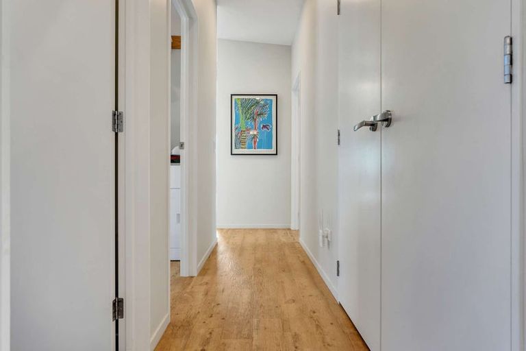 Photo of property in 21 Centennial Drive, Whitianga, 3510