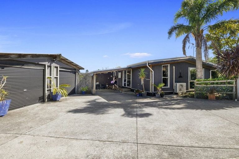 Photo of property in 21 Calgher Avenue, Waitara, 4320